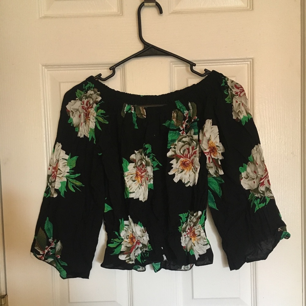 Floral off the shoulder crop top